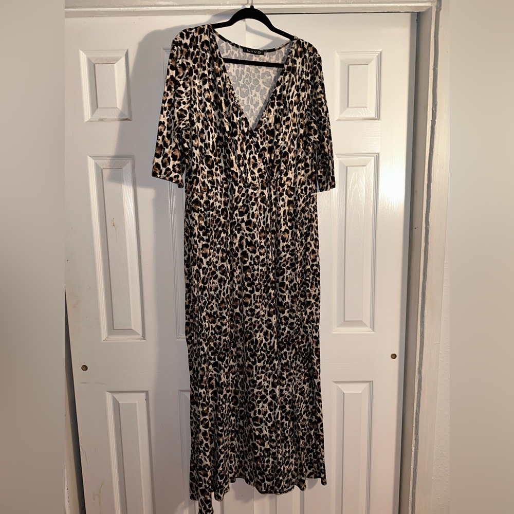 Leopard Maxi